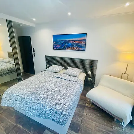 Appartamento Le Pinson Mignon Carre D Or *